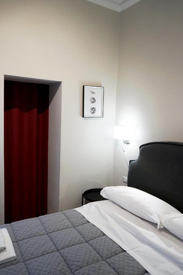 Re Di Smirne By Apulia Accommodation Bari Exterior photo