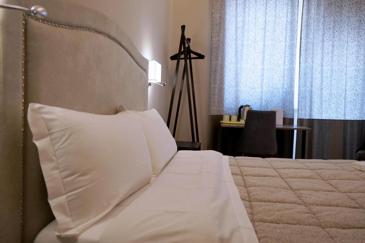 Re Di Smirne By Apulia Accommodation Bari Exterior photo