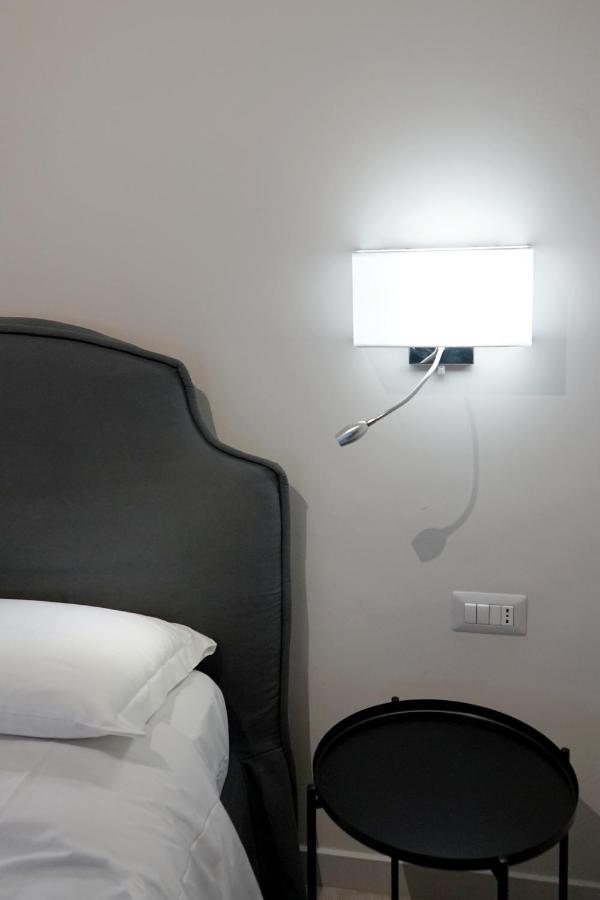 Re Di Smirne By Apulia Accommodation Bari Exterior photo