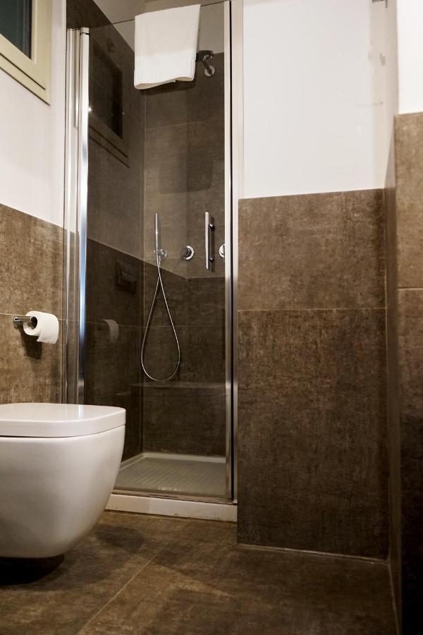 Re Di Smirne By Apulia Accommodation Bari Exterior photo