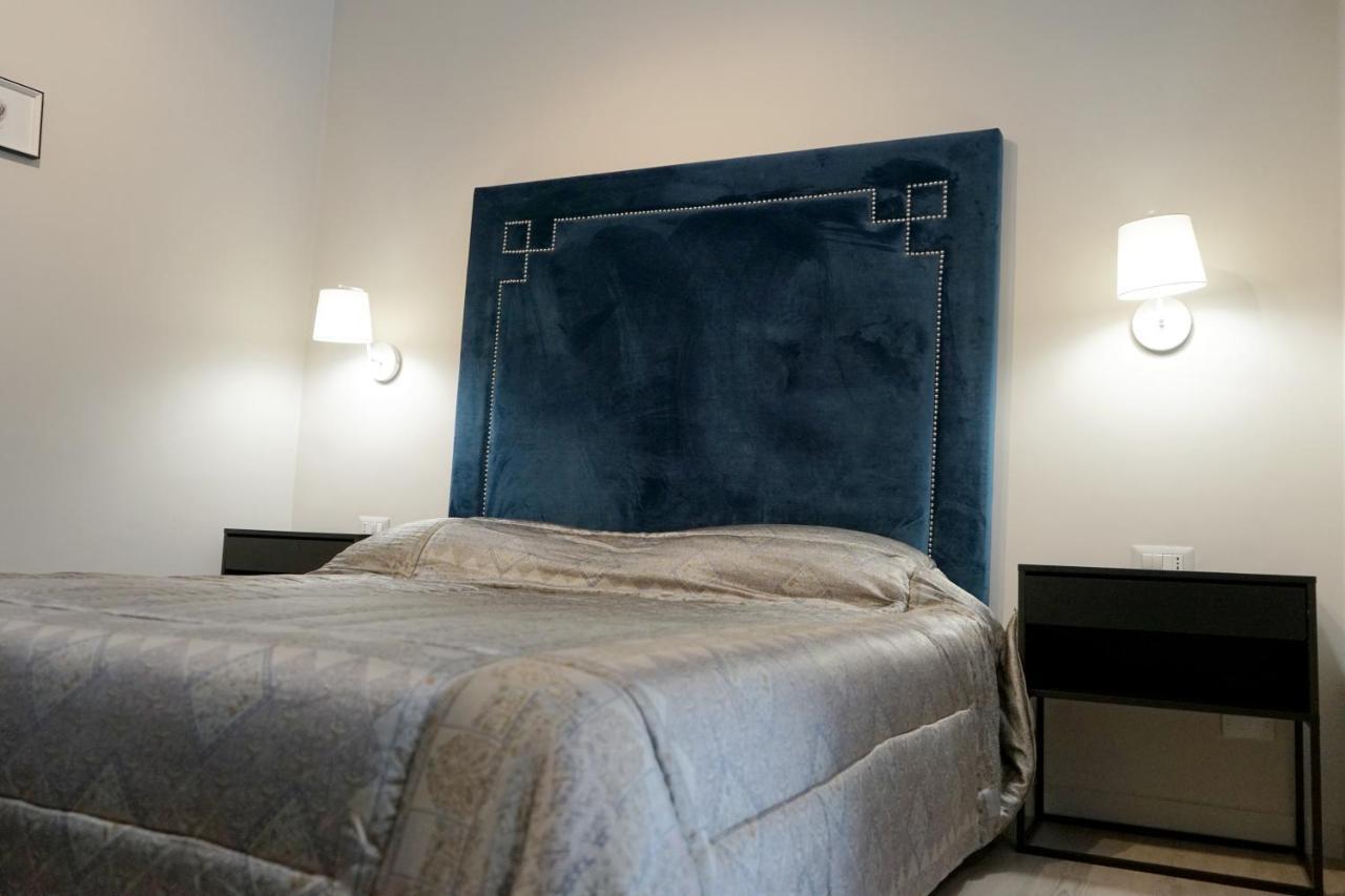 Re Di Smirne By Apulia Accommodation Bari Exterior photo